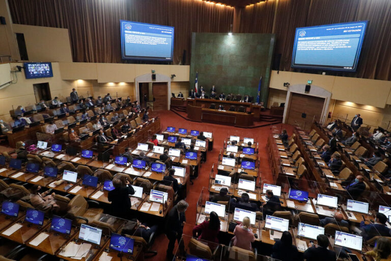 Cámara aprueba proyecto de resolución para que la obesidad sea una enfermedad crónica