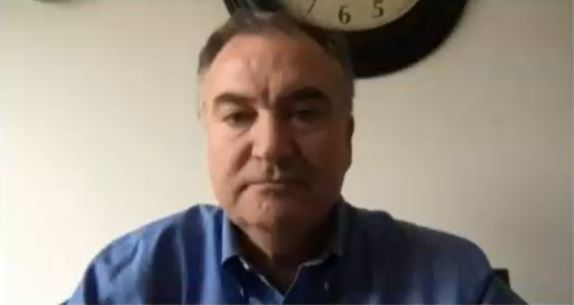 Molina por ayudas del gobierno: 