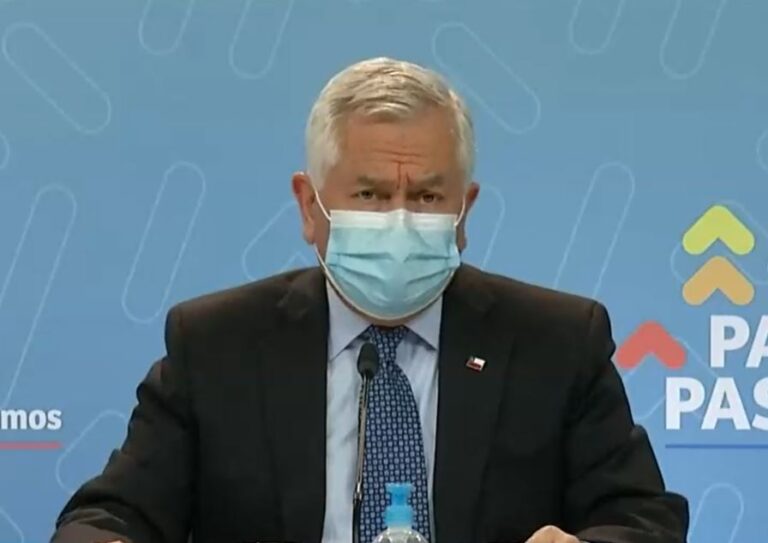 Minsal compara indicadores en la previa de elecciones: Menos casos activos, pero más hospitalizados