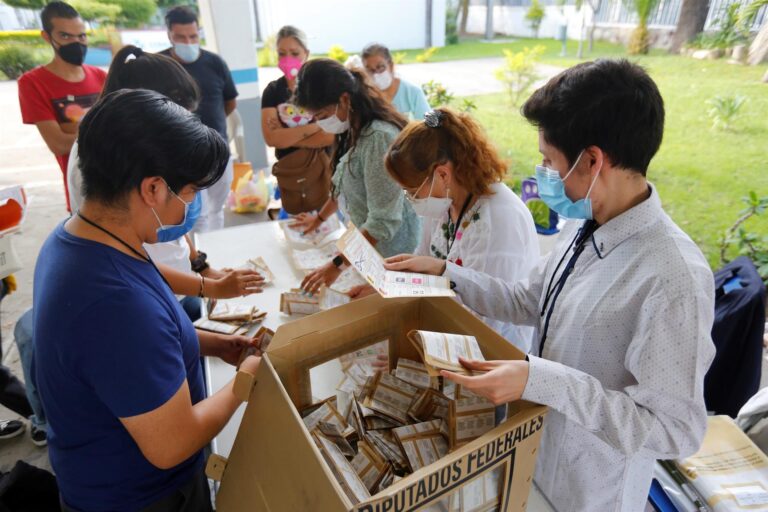 AMLO retiene la mayoría en el Congreso, pero pierde el poder para realizar cambios en la Constitución