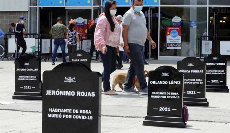 Colombia deja atrás el toque de queda y la ley seca con miras a la reactivación económica