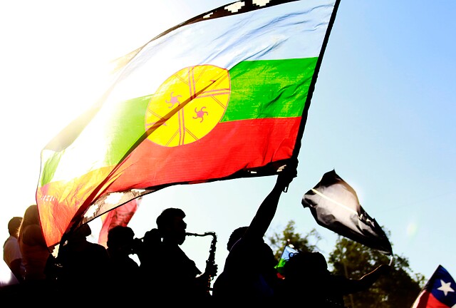 Comisión Mixta respalda proyecto que decreta feriado el 24 de junio y elimina el 12 de octubre