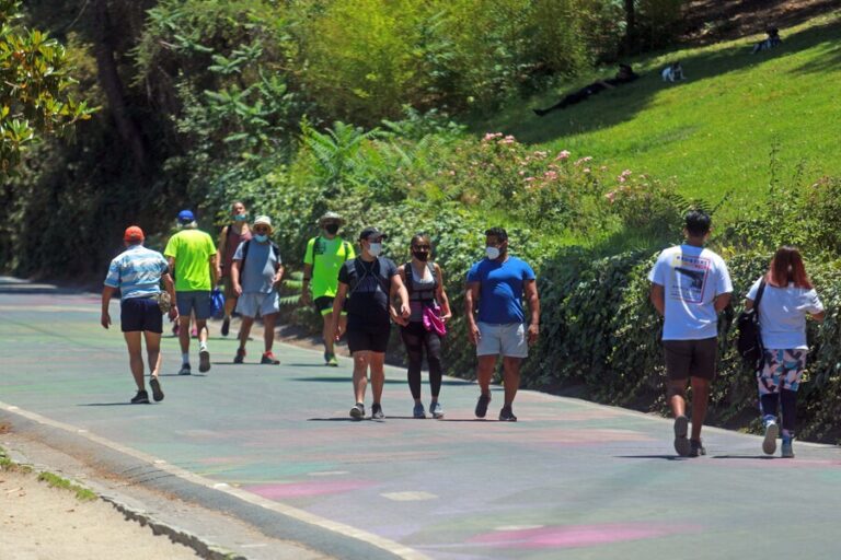 Los horarios y los parques de la red del Minvu que abrirán desde este sábado