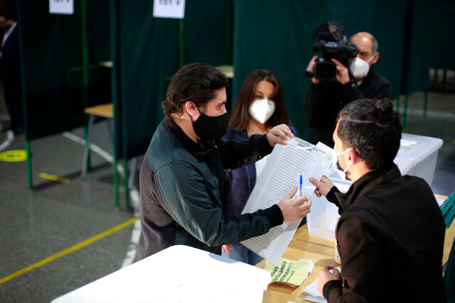 Servel y segunda vuelta de gobernador: 