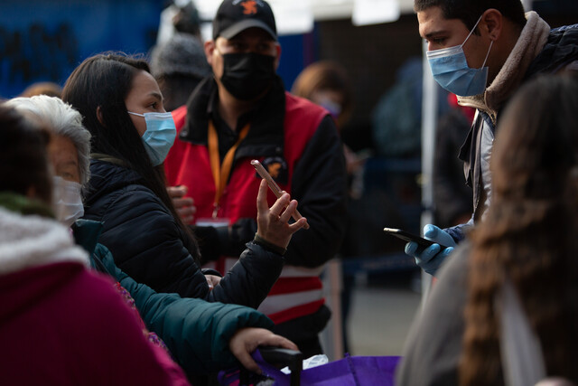 Positividad cayó a 0,98% en las últimas 24 horas, la más baja desde el inicio de la pandemia