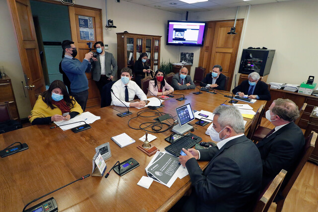 IFE Universal: Comisión de Desarrollo Social inicia discusión sin indicaciones que varíen el monto del beneficio