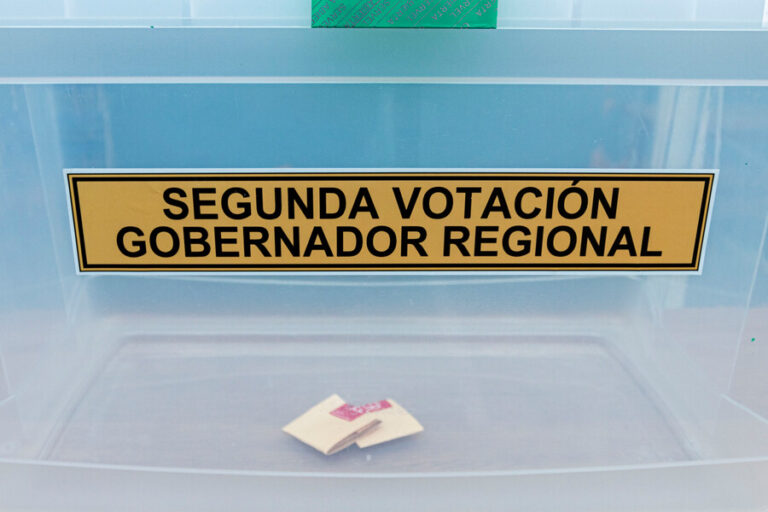 Participación electoral en su momento más crítico: Sólo el 19,6% votó en la segunda vuelta de gobernadores