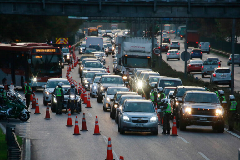 24 comunas de la RM salieron de Cuarentena y avanzaron a Fase 2 este martes