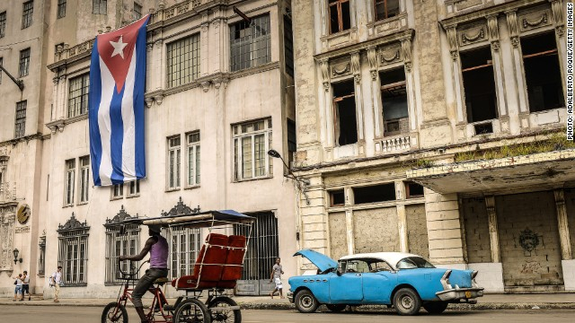 En qué consiste el embargo de EE.UU. a Cuba y cómo ha afectado la economía de la isla