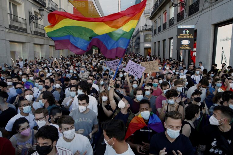 Detuvieron a un cuarto involucrado por el asesinato de joven homosexual en España