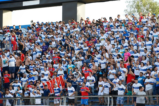 Ministerio de Salud redujo exigencias en el ingreso del público a los estadios
