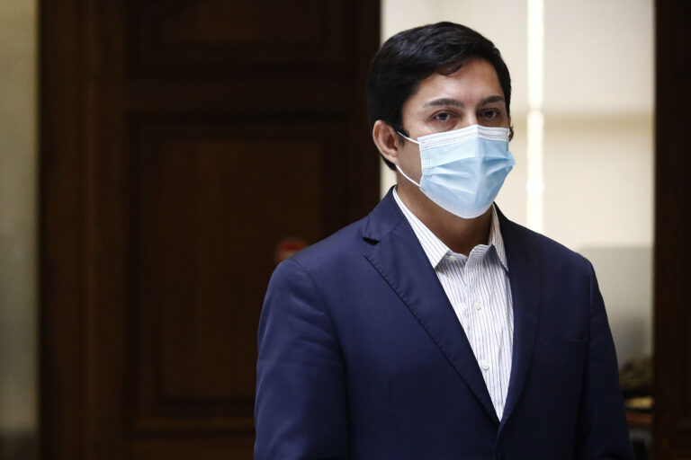 Durán sobre discusión de retiros de las AFP: “No es prudente cerrar la puerta al debate”