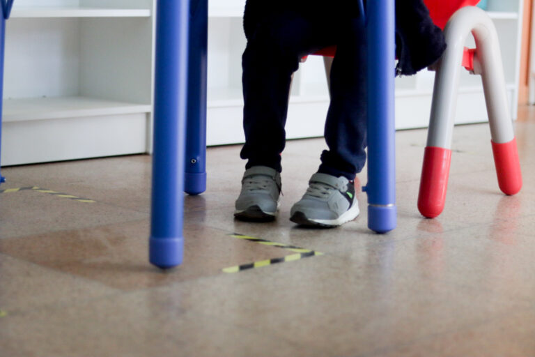 Municipio de Recoleta presentará querella por ataque sexual cibernético en actividad de niños