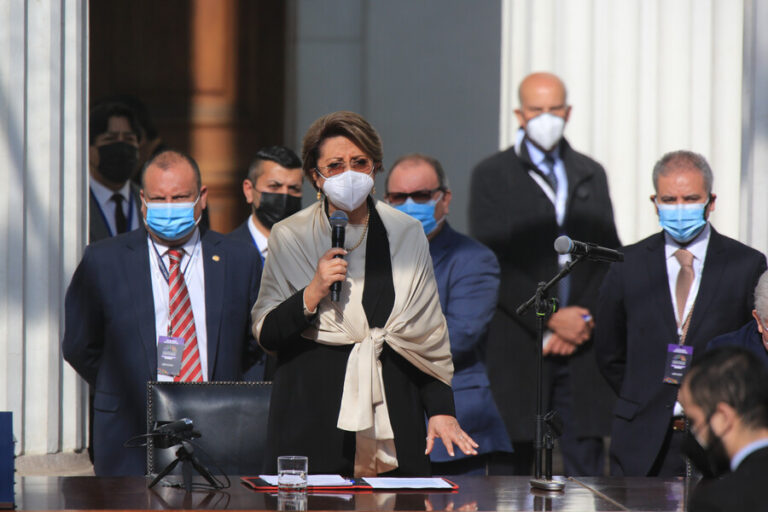 Histórico: Así fue el momento en que asumieron los 155 convencionales constituyentes