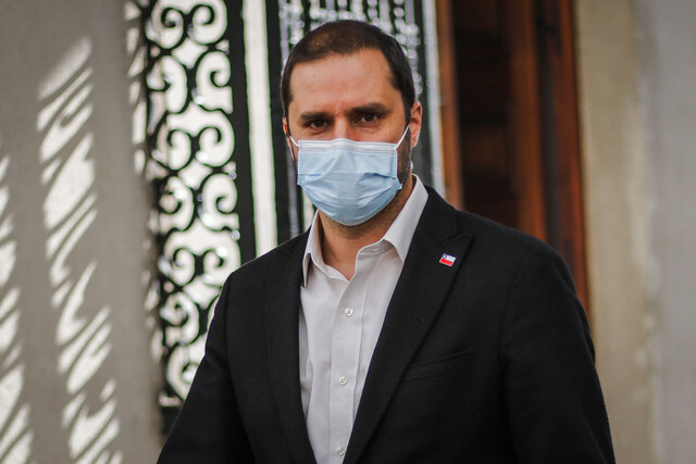 Por agresión a constituyentes RN: Bellolio dice que proceso constituyente 