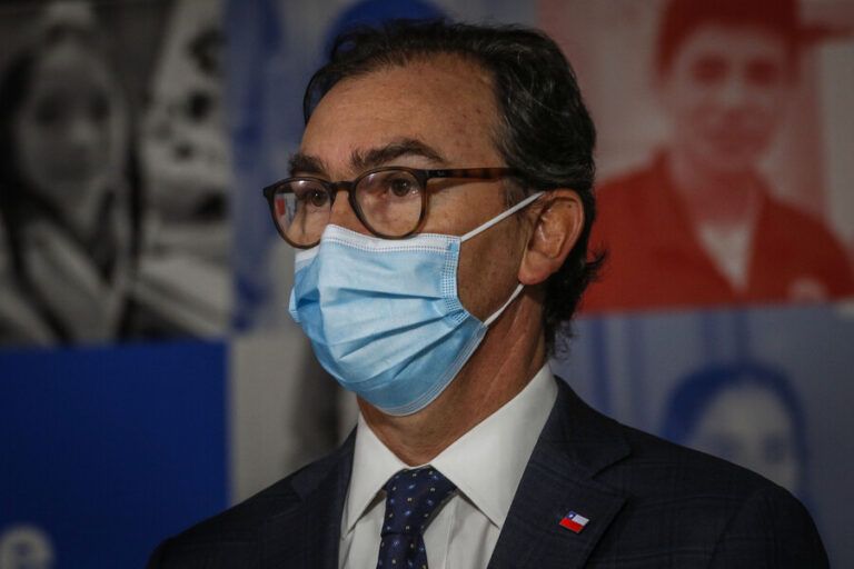 Primer semestre: Mineduc informó que 9.692 establecimientos tuvieron 