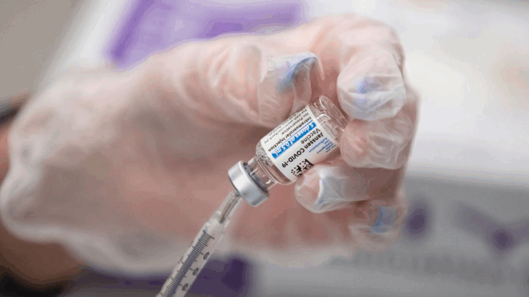 Personas no vacunadas son 