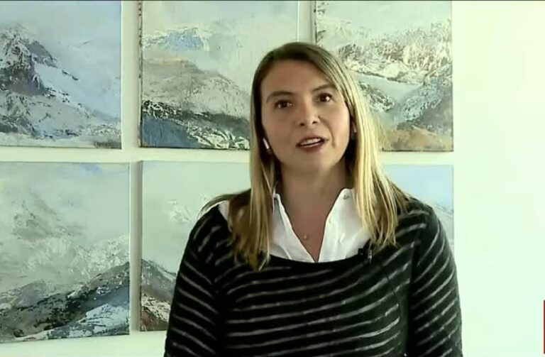 Verónica Fincheira sobre empleabilidad local en la minería y habilidades tecnológicas: 