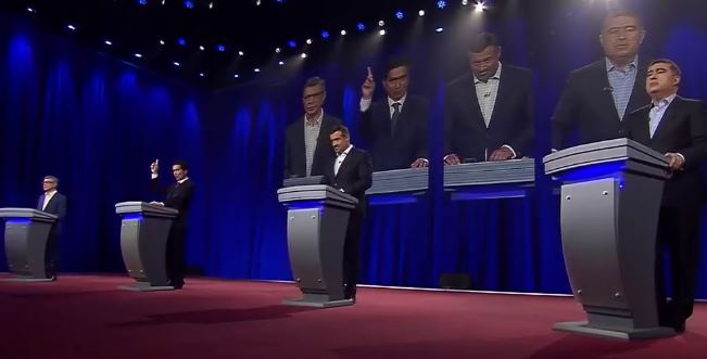 Los cuatro candidatos de Chile Vamos respondieron la pregunta de si cerrarían Punta Peuco