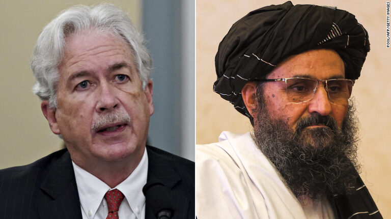 Reportan reunión entre director de la CIA y principal líder talibán en Kabul