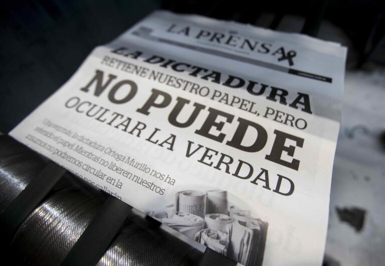 Diario La Prensa de Nicaragua suspende su edición impresa y acusa a Ortega de retenerles el papel para su circulación