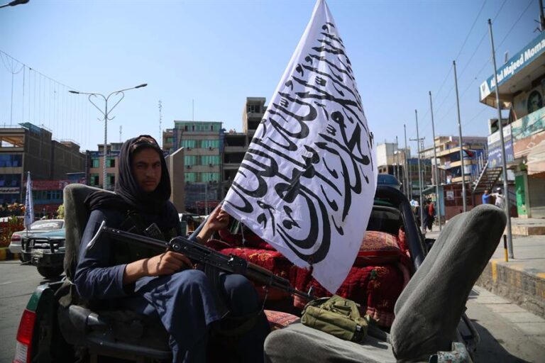 Raúl Sohr y crisis en Afganistán: 