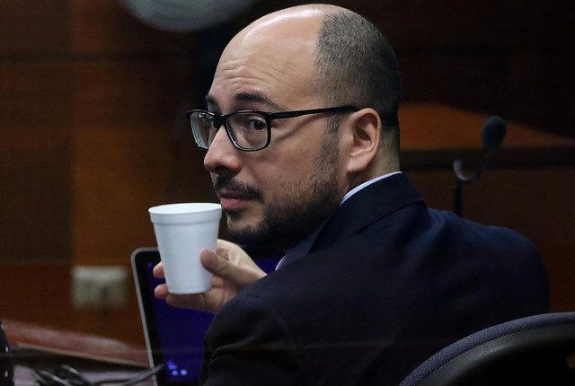 Juicio contra Nicolás López deberá esperar: Tribunal lo postergó para marzo de 2022