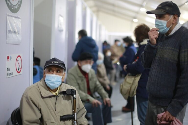 Calendario de vacunación: Esta semana incluye dosis de refuerzo a personas desde los 67 años