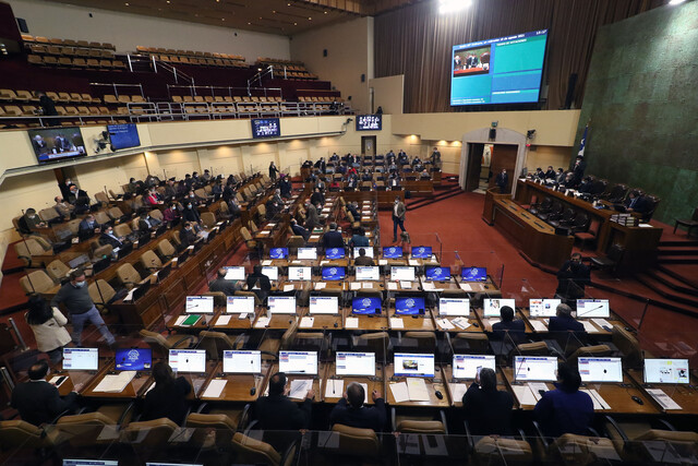 Cámara despachó proyecto que declara imprescriptibles los delitos sexuales: Ahora será tramitado en el Senado