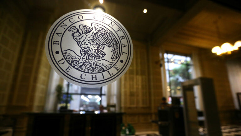 Banco Central aclaró dichos de diputado UDI sobre préstamo de dineros a AFP para retiros de fondos