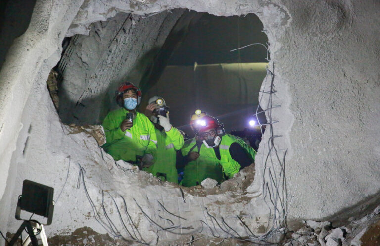 Extensión de L3 de Metro marcó importante hito tras derribar último muro para unir túneles: 