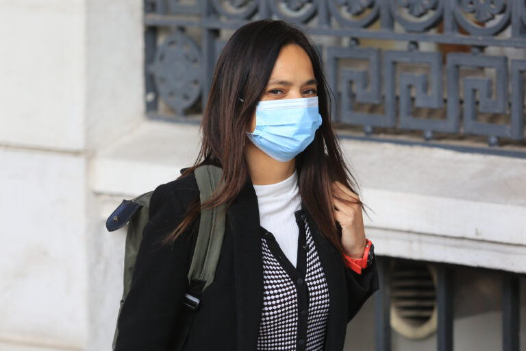 Convencional Tiare Aguilera fue detenida tras ser involucrada en una eventual situación de violencia intrafamiliar