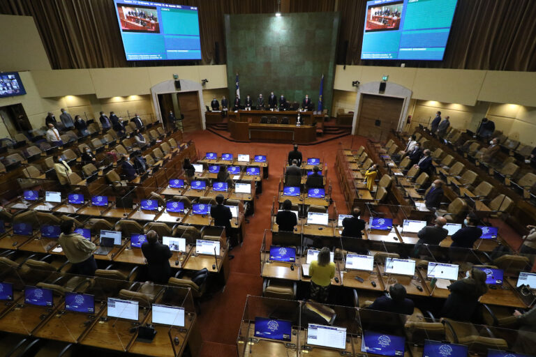 Proyecto para que el 17 de septiembre sea feriado irrenunciable es declarado admisible: Fue presentado con ajustes