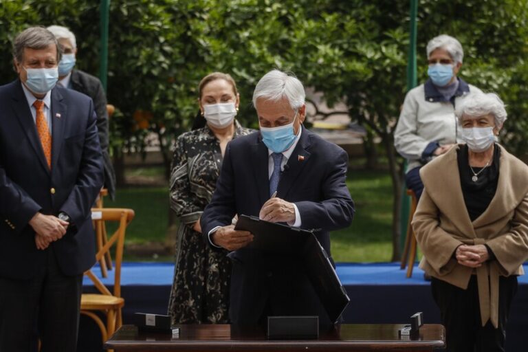 Piñera ingresa con discusión inmediata la ley corta de pensiones: Pensión Básica Solidaria aumentaría a $178.958