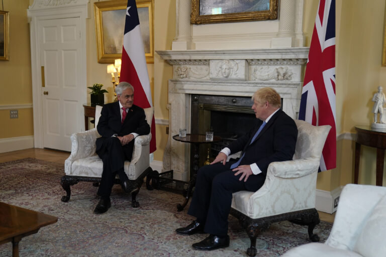 Presidente Piñera se reunió con Boris Johnson: La COP26 en Glasgow y la pandemia fueron los principales temas