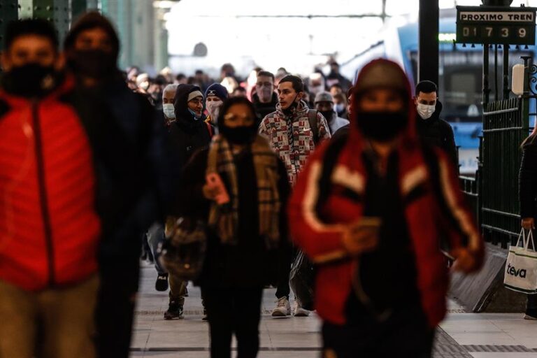 Nuevas medidas en Argentina: No será obligatorio usar mascarilla al aire libre cuando se circule individualmente