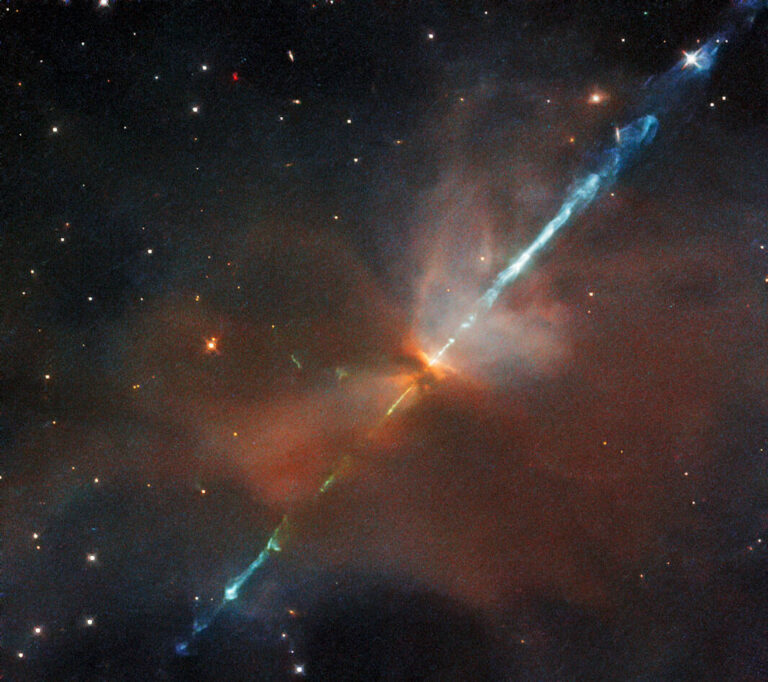 El Telescopio Hubble capturó un raro sable de luz cósmico