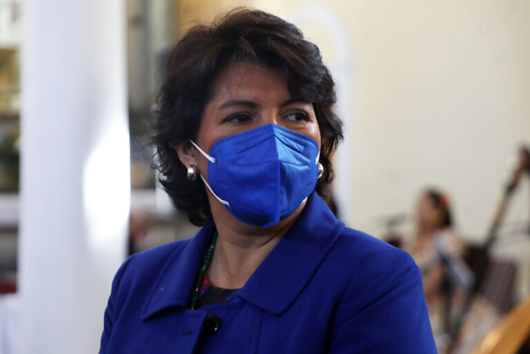 Yasna Provoste resultó ilesa tras accidente de tránsito en Vallenar