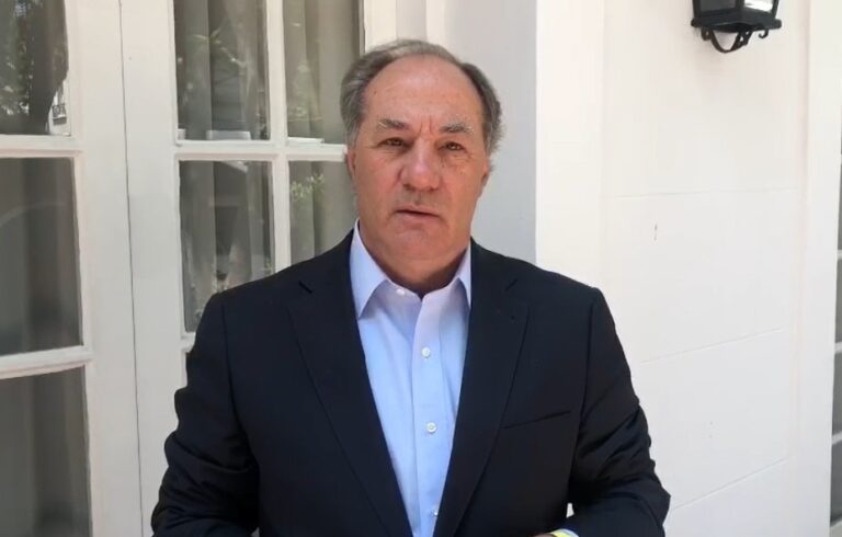 Juan Sutil celebra victoria del Rechazo: 