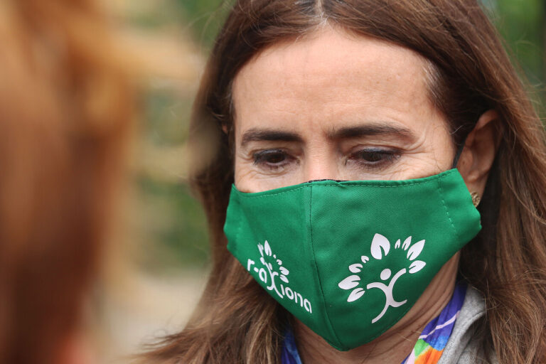 Carolina Schmidt renuncia como ministra del Medio Ambiente