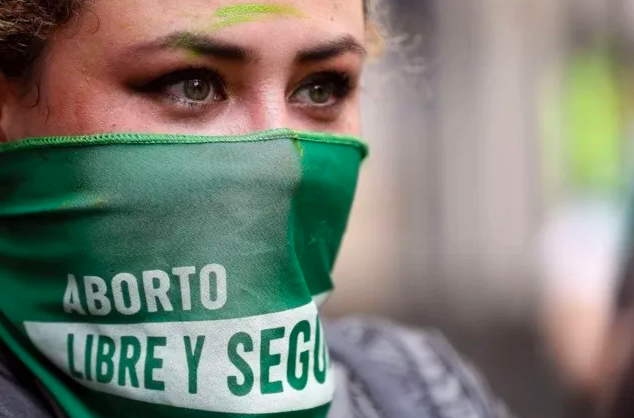 Corte Constitucional debate despenalización del aborto en Colombia: 5 mil mujeres podrían quedar libres de denuncias