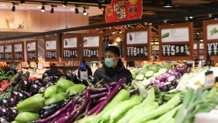 El gran problema de inflación de China está haciendo subir los precios en todo el mundo