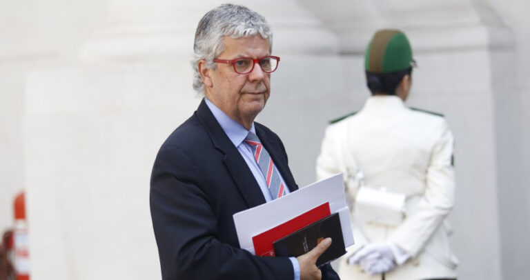 Ex ministro Eyzaguirre por Gabriel Boric: 