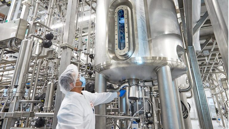 La carne cultivada en laboratorio ya no es ciencia ficción: Startup planea producir más de 20 mil kilos al año