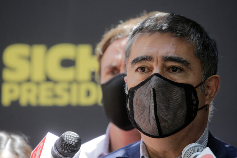 Desbordes espera que Sichel no sea un líder en su coalición: 