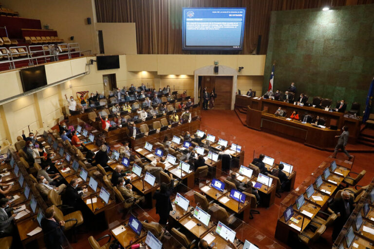 Para financiar la PGU: Comisión de Hacienda de la Cámara aprobó en general el proyecto de exenciones tributarias