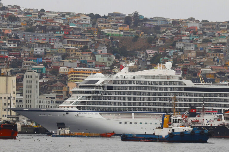 Seremi de Valparaíso detectó tres casos de COVID-19 en turistas extranjeros a bordo de crucero