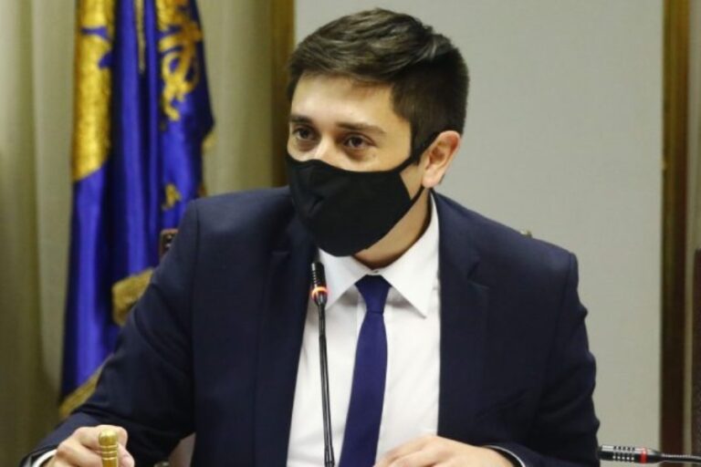 Diputado Calisto (DC) pide extender el IFE Universal para adultos mayores y personas en situación de discapacidad