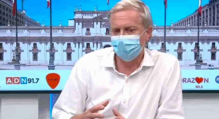 Kast sobre Lucía Hiriart: 