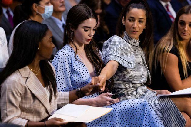 Comité Olímpico de EE.UU. indemniza a gimnastas que fueron abusadas por ex médico del equipo